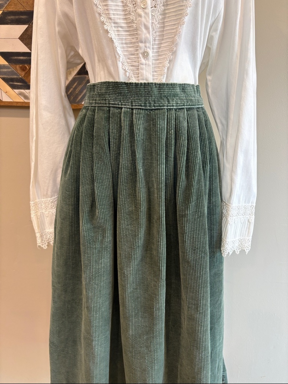 Vintage Ralph Lauren Green Cotton Corduroy Prairie Midi Skirt size 6 - Picture 3 of 12